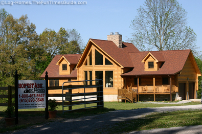 honest-abe-log-home-at-center-hill-lake.jpg
