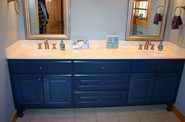 bathroom-cabinets-with-pedestal-feet.jpg