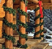 garland-laced-columns-log-home.jpg