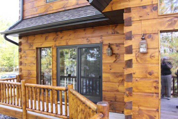 See What Your Log Home Would Look Like With Different Colors Of