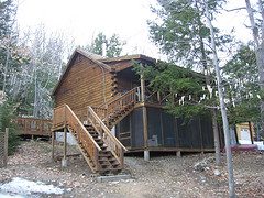 two-story-log-home-by-bdjsb7.jpg